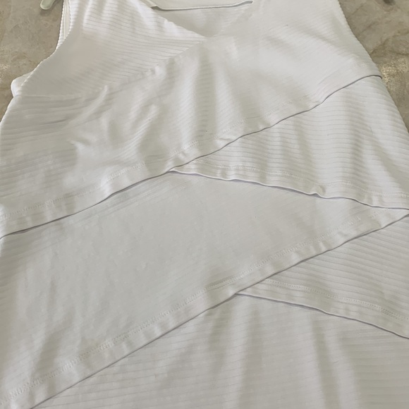 J McLaughlin top - Picture 3 of 6